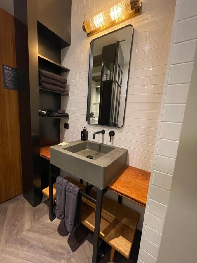 Junibino Hotel Hongdae Seoul Bagian luar foto
