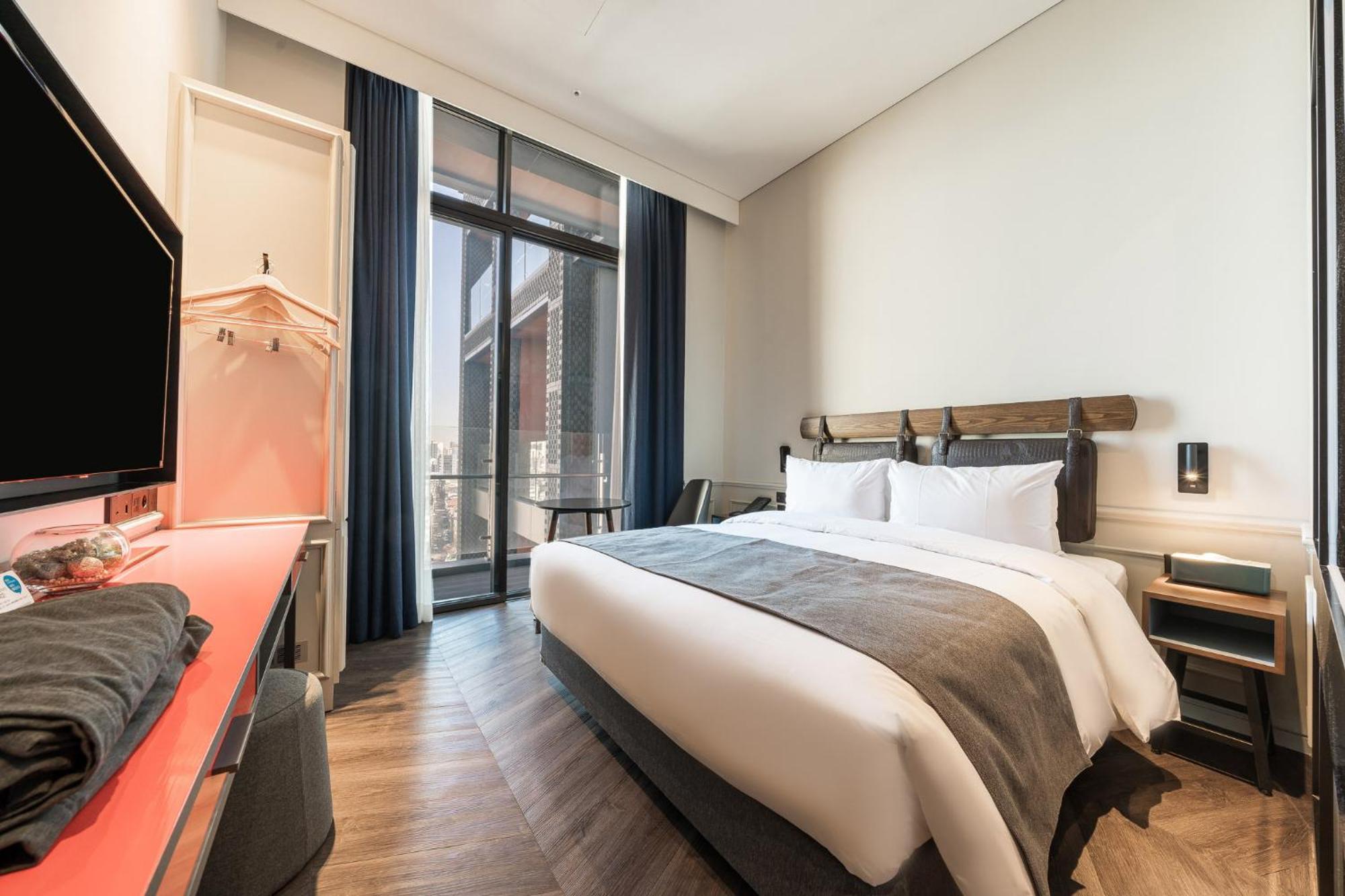 Junibino Hotel Hongdae Seoul Bagian luar foto